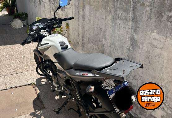 Motos - Bajaj Rouser 125 2024 Nafta 3800Km - En Venta