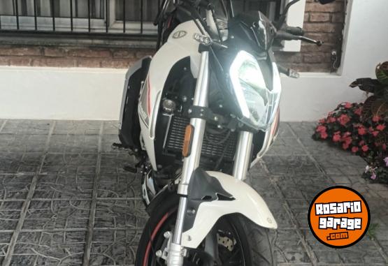 Motos - Benelli BENELLI 180S 2022 Nafta 20000Km - En Venta