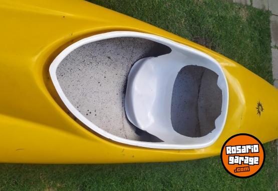 Deportes Náuticos - 🛶 KAYAK DE FIBRA DE VIDRIO – LIVIANO Y RÁPIDO – LISTO PARA USAR - En Venta