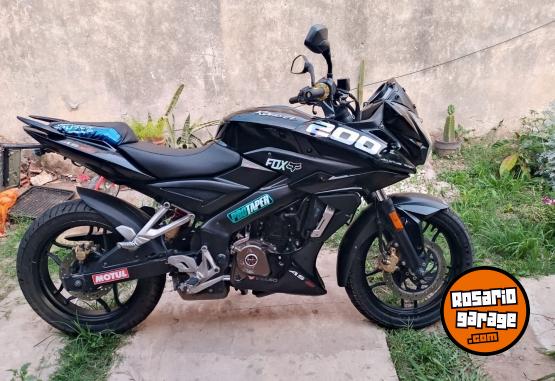 Motos - Bajaj Rouser 200 2017 Nafta 38000Km - En Venta