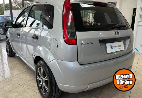 Autos - Ford FIESTA AMBIENTE PLUS MP3 2010 GNC 123310Km - En Venta