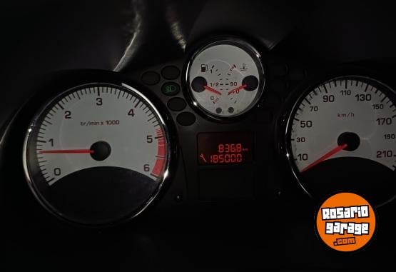 Autos - Peugeot 207 compact 2011 Diesel 191000Km - En Venta