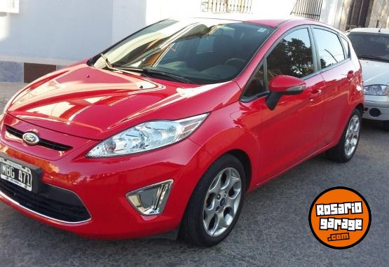 Autos - Ford Fiesta kinetig 2013 GNC 230000Km - En Venta