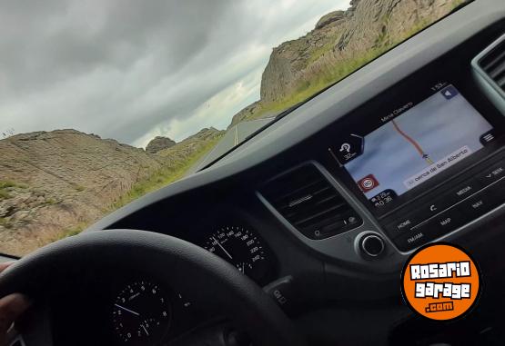 Autos - Hyundai TUCSON SAFETY 2WD 2.0N 2018 Nafta 105000Km - En Venta