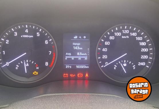 Autos - Hyundai TUCSON SAFETY 2WD 2.0N 2018 Nafta 105000Km - En Venta