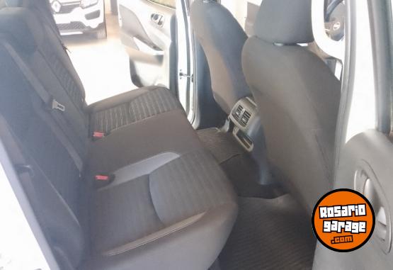 Camionetas - Nissan Frontier 2022 Diesel 80000Km - En Venta