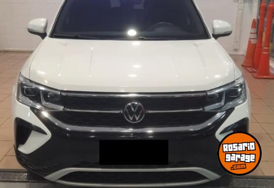 Autos - Volkswagen TAOS HIGHLINE AT 2023 Nafta 60000Km - En Venta