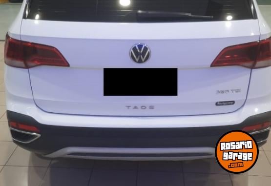 Autos - Volkswagen TAOS HIGHLINE AT 2023 Nafta 60000Km - En Venta