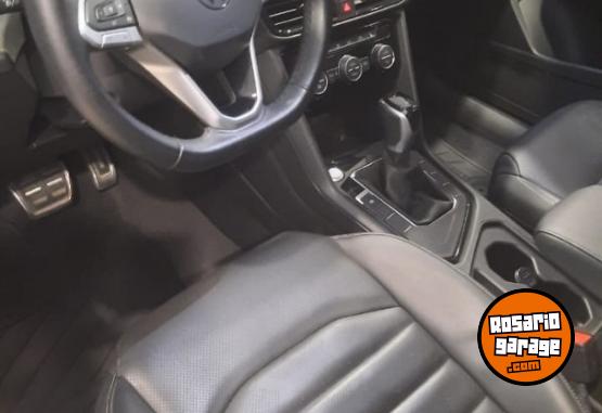 Autos - Volkswagen TAOS HIGHLINE AT 2023 Nafta 60000Km - En Venta