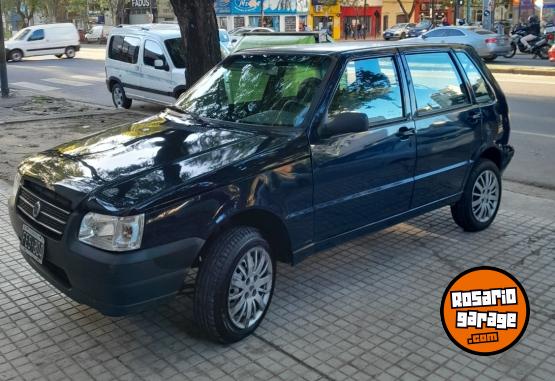 Autos - Fiat Uno 2005 GNC 240000Km - En Venta