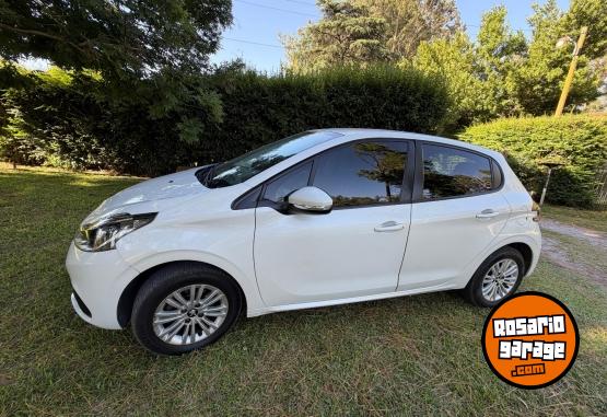 Autos - Peugeot 208 Allure 1.6 2018 Nafta 117000Km - En Venta