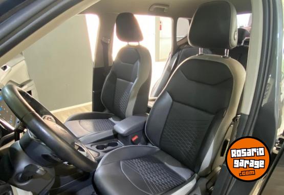 Autos - Volkswagen Taos Confortline 2022 Nafta 80000Km - En Venta