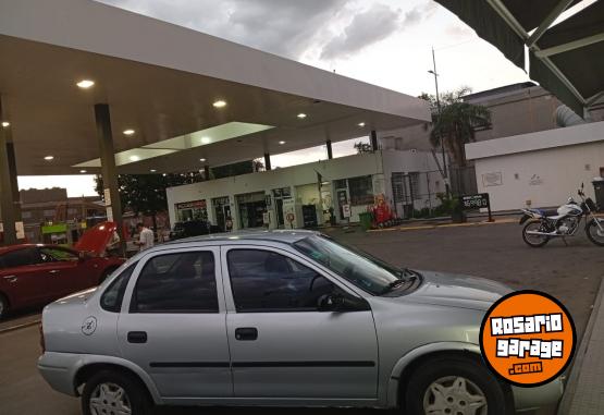 Autos - Chevrolet CORSA MODELO 2006 2006 GNC 111111Km - En Venta