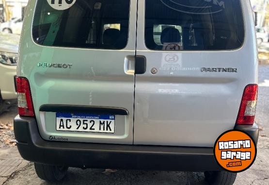 Utilitarios - Peugeot Parnert 2018 Diesel 170000Km - En Venta