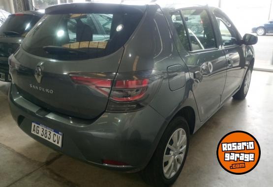 Autos - Renault Sandero 2023 Nafta 60000Km - En Venta
