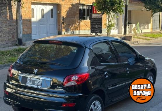 Autos - Peugeot 207 2013 Nafta 119000Km - En Venta