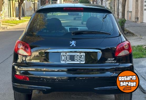 Autos - Peugeot 207 2013 Nafta 119000Km - En Venta