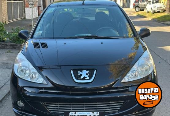 Autos - Peugeot 207 2013 Nafta 119000Km - En Venta