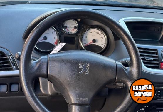 Autos - Peugeot 207 2013 Nafta 119000Km - En Venta