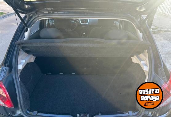 Autos - Peugeot 207 2013 Nafta 119000Km - En Venta