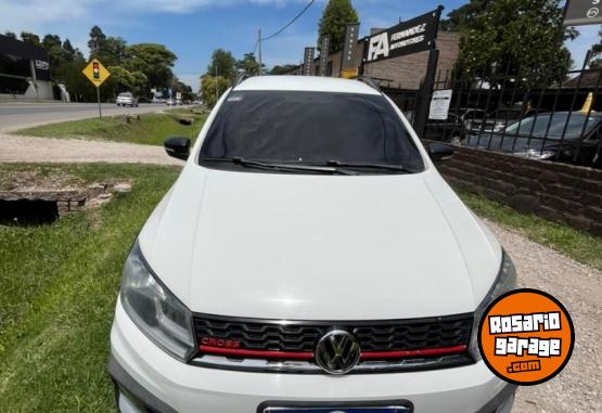 Autos - Volkswagen SAVEIRO CROSS 2017 Nafta 120000Km - En Venta
