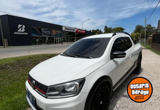 Autos - Volkswagen SAVEIRO CROSS 2017 Nafta 120000Km - En Venta