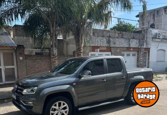 Camionetas - Volkswagen Amarok V6 HIGHLINE 2020 Diesel 90000Km - En Venta