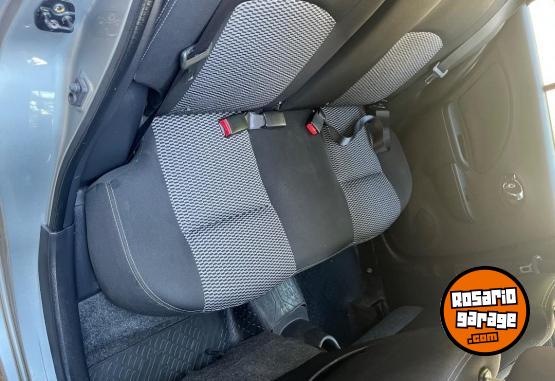 Autos - Nissan 2019/ Sense Pure Drive 2019 Nafta 73000Km - En Venta