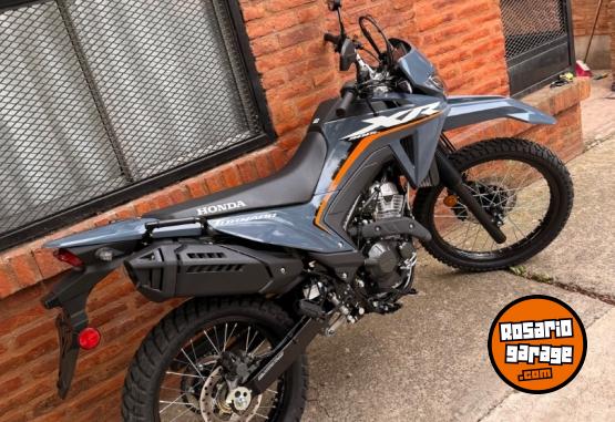 Motos - Honda Xr300L 2025 Nafta 200Km - En Venta