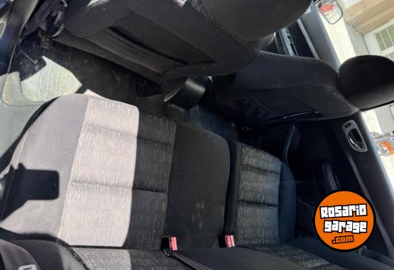 Autos - Peugeot 307 2005 Diesel 300000Km - En Venta