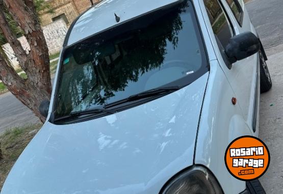 Utilitarios - Renault Kangoo 2000 Diesel 168000Km - En Venta