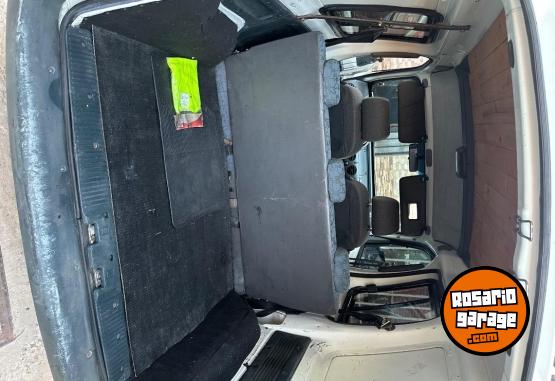 Utilitarios - Renault Kangoo 2000 Diesel 168000Km - En Venta