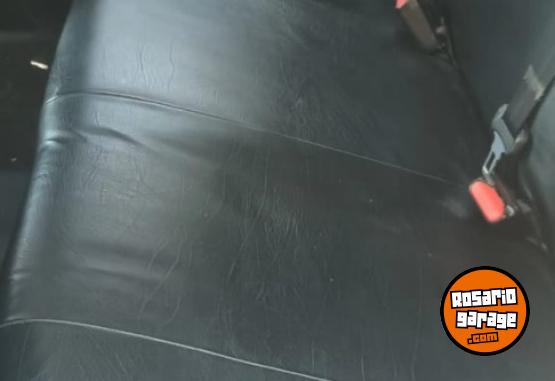 Camionetas - Toyota HILUX 4X2 2018 Diesel 124000Km - En Venta