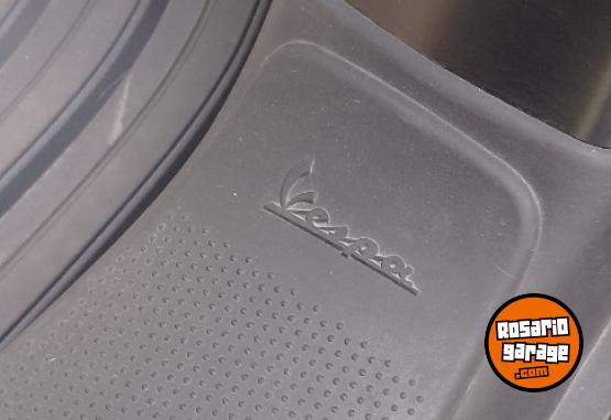 Motos - Vespa Vxl 2024 Nafta 3000Km - En Venta