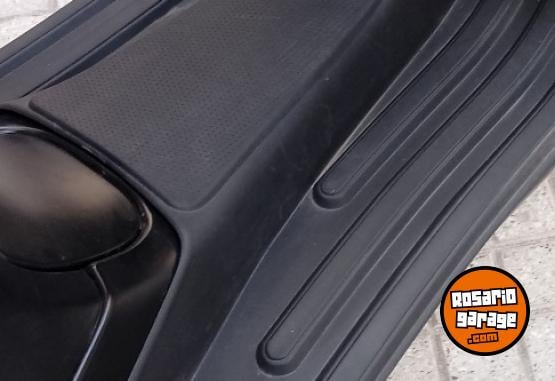 Motos - Vespa Vxl 2024 Nafta 3000Km - En Venta