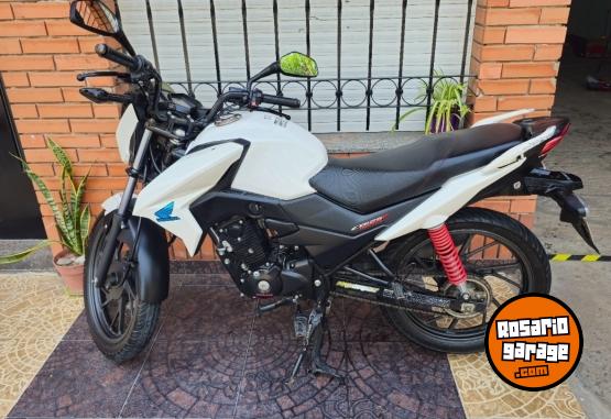 Motos - Honda Twister 125 2021 Nafta 14600Km - En Venta