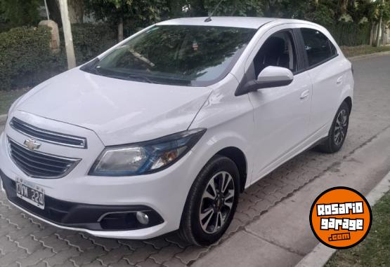 Autos - Chevrolet Onix 2015 GNC 130000Km - En Venta