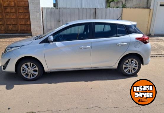 Autos - Toyota YARIS XLS 2020 Nafta 53000Km - En Venta