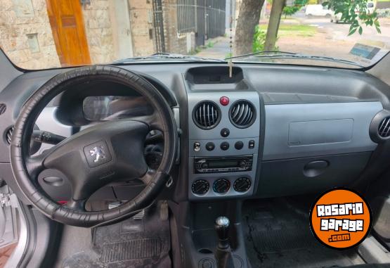 Utilitarios - Peugeot Partner PATAGONIA 2018 Diesel 120000Km - En Venta