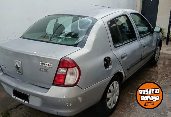 Autos - Renault Clio 2006 Nafta 297000Km - En Venta