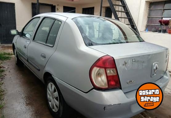 Autos - Renault Clio 2006 Nafta 297000Km - En Venta
