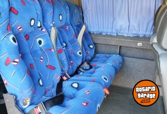 Utilitarios - Peugeot Expert 2010 Diesel 150000Km - En Venta