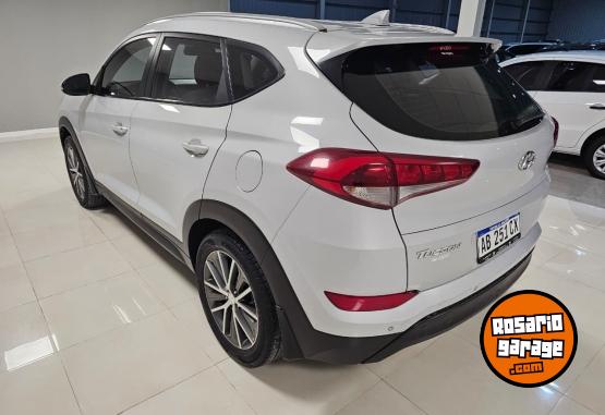 Camionetas - Hyundai Tucson gl 2.0 2017 Nafta 91000Km - En Venta