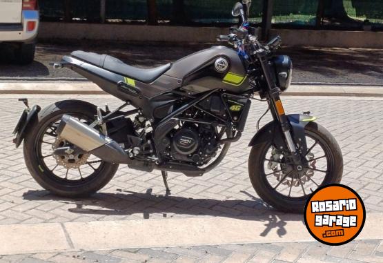 Motos - Benelli LEONCINO 250 2024 Nafta 7600Km - En Venta