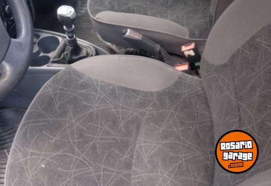 Autos - Fiat ATRACTTIVE FIRE 1.4 2011 GNC 179000Km - En Venta