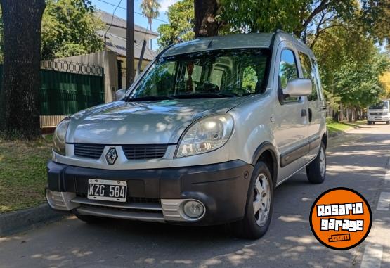 Utilitarios - Renault Kangoo familiar 2012 Diesel 245000Km - En Venta