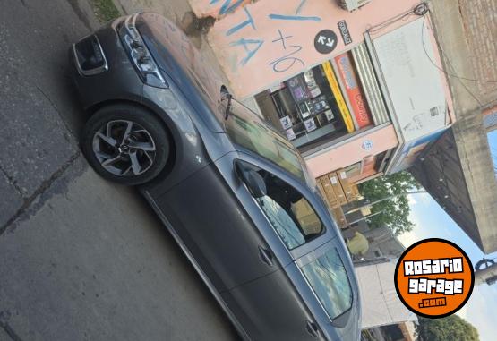 Autos - Citroen C elysse 2018 GNC 196000Km - En Venta