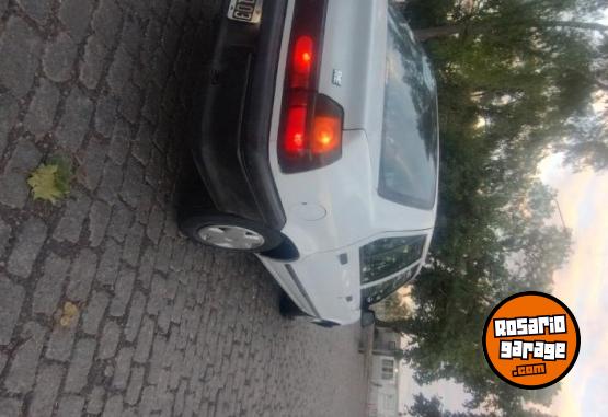 Autos - Renault 19 1997 GNC 267000Km - En Venta