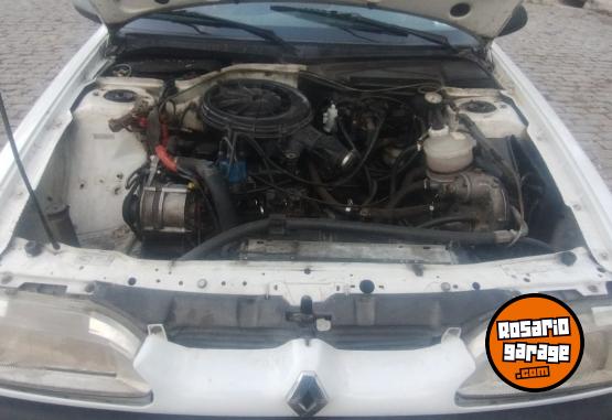 Autos - Renault 19 1997 GNC 267000Km - En Venta