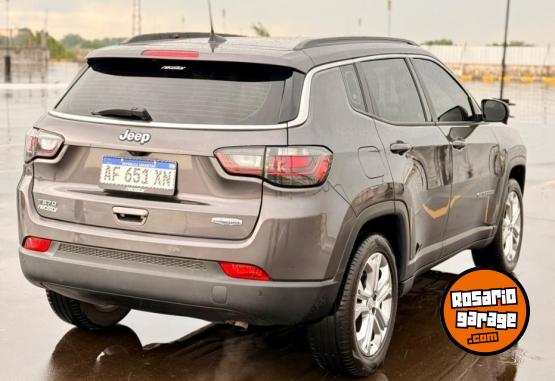 Camionetas - Jeep Compass Longitude 1.3T 2022 Nafta 63000Km - En Venta